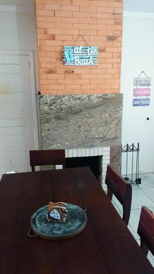 Casa Com Hidro Dupla, Tv A Cabo E Split Villa Torres Kültér fotó